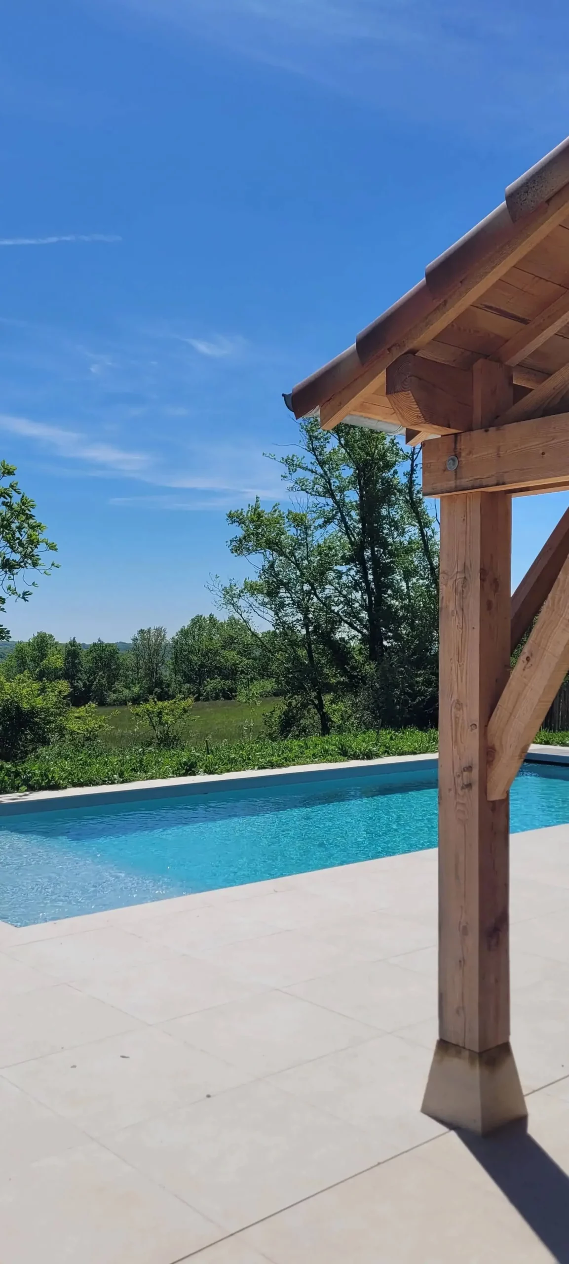 Piscine vue droite