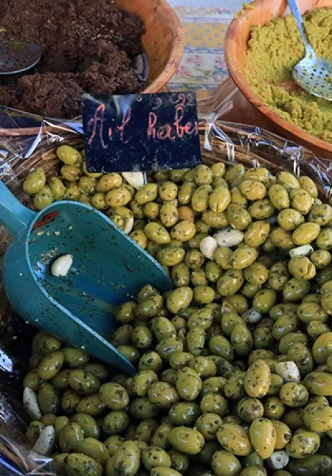 Le marché Puy L'évêque
